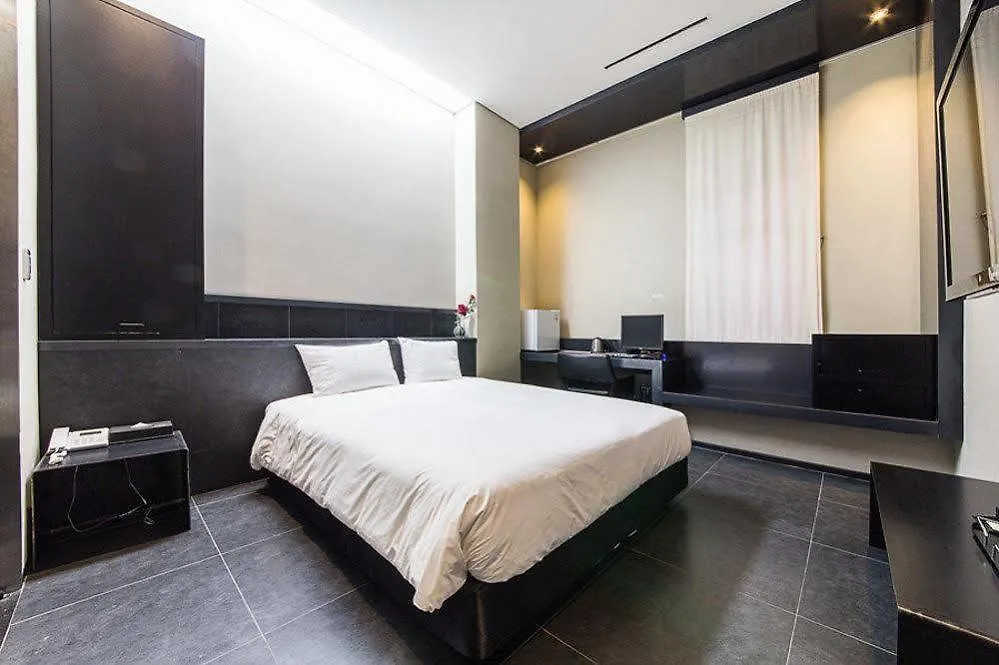 Hotel Irene Myeongdong Seoul 3*,