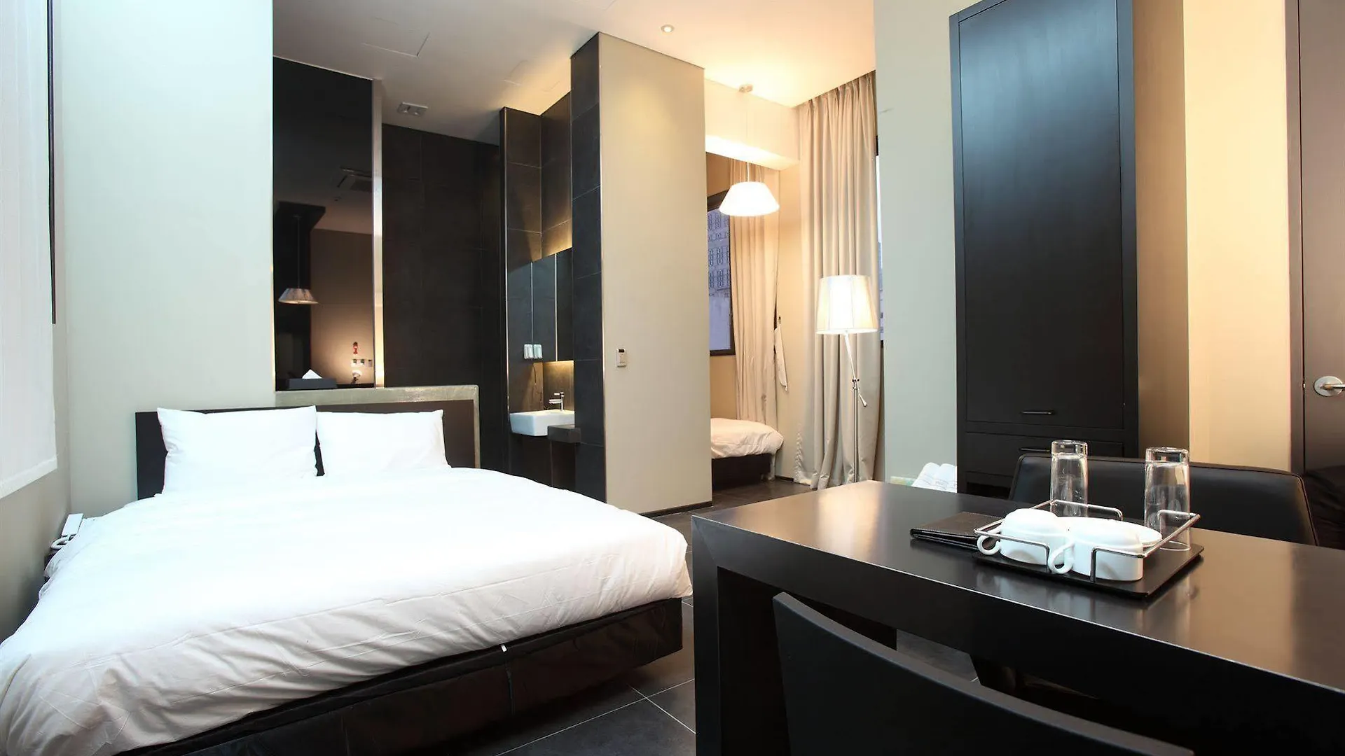 Hotel Irene Myeongdong location